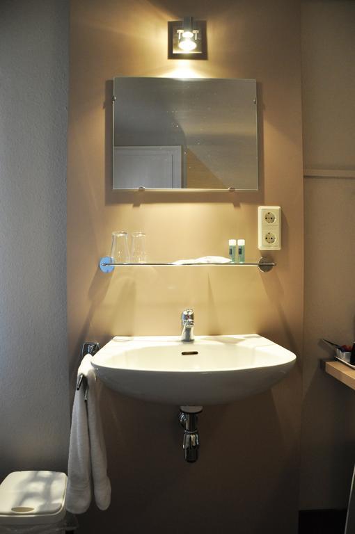 Hotel Het Anker Heythuysen Habitación foto